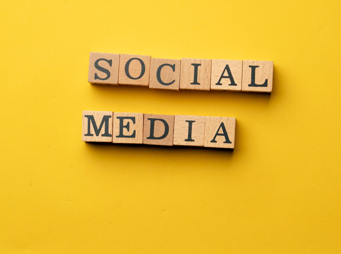 Top 5 AI tools for Social Media Management in 2025